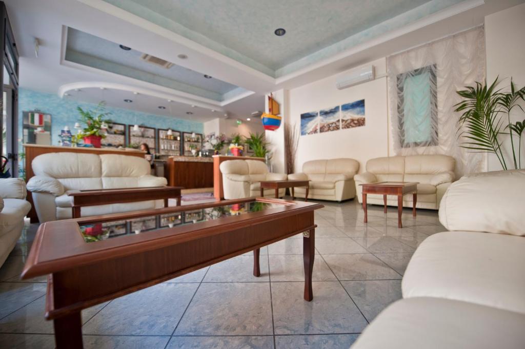Posezení v ubytování Hotel Acrux