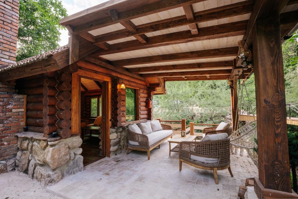 Getahovit Resort - Camera Familiare Con Vista Montagna
