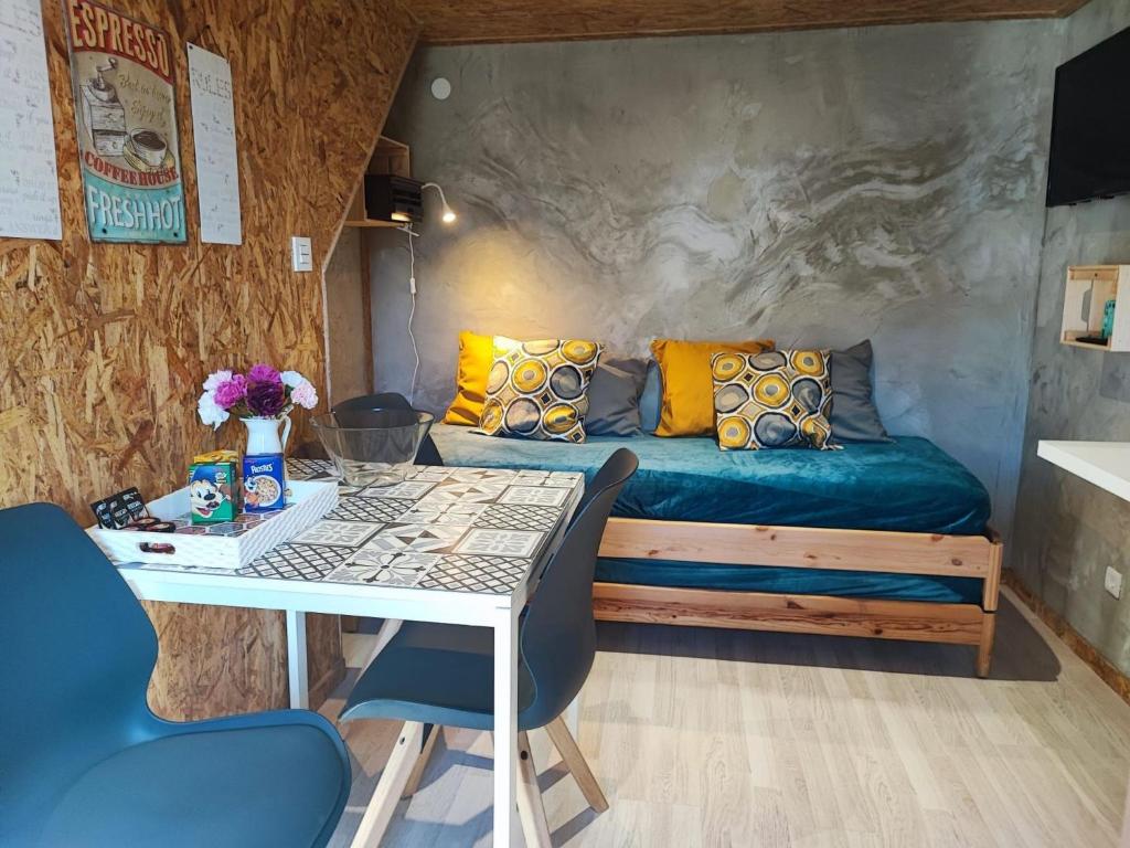 Holiday Home Rubin Charme Häuser 7 by Interhome