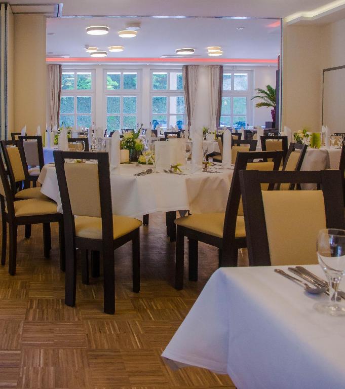 Restaurace v ubytování Hotel & Restaurant Schaumburger Ritter, Rinteln