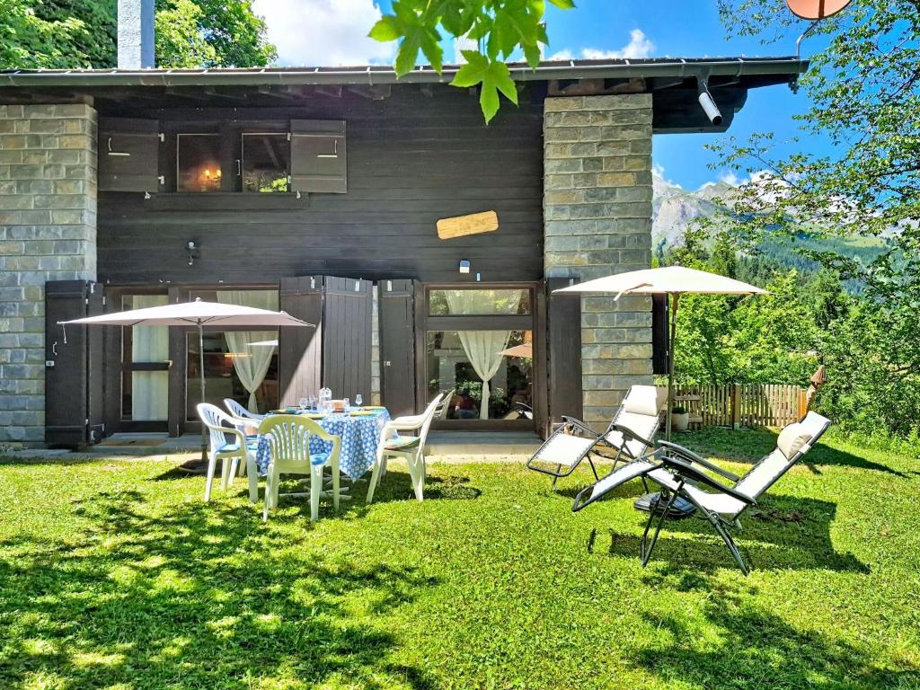 Holiday Home Le Mayen d'Ovronnaz by Interhome
