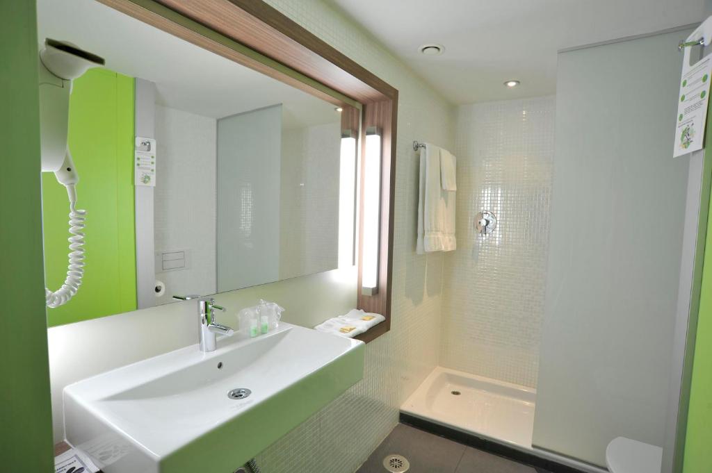 Kúpeľňa v ubytovaní Travelodge Málaga Airport