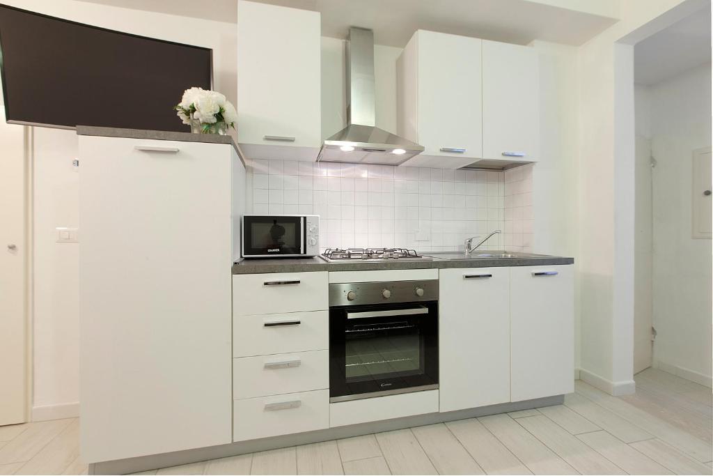 Windows On Florence - 18