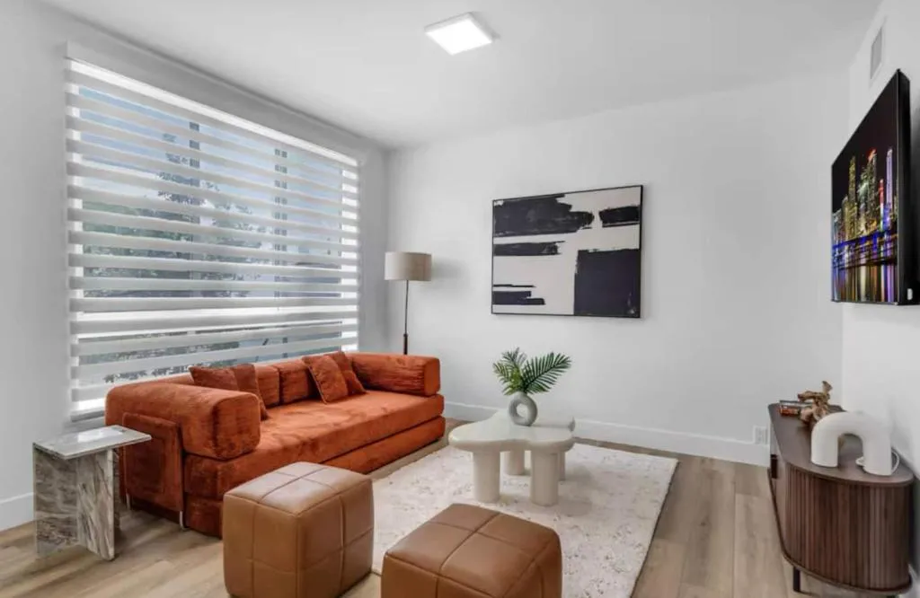 Central Location 2BR 2 BA #101