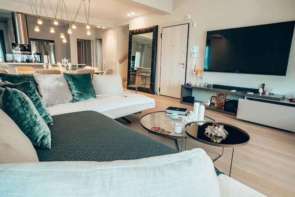 ElenLuxury Penthouse Private Pool Sea View Glyfada