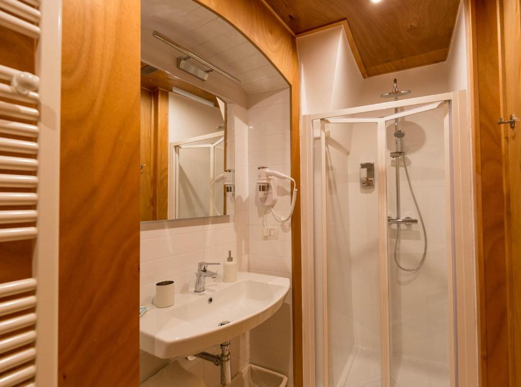 Da Concavo e Convesso - 17