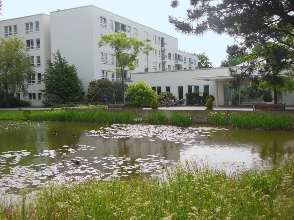 New Living Home Residenzhotel Hamburg - Resim 45