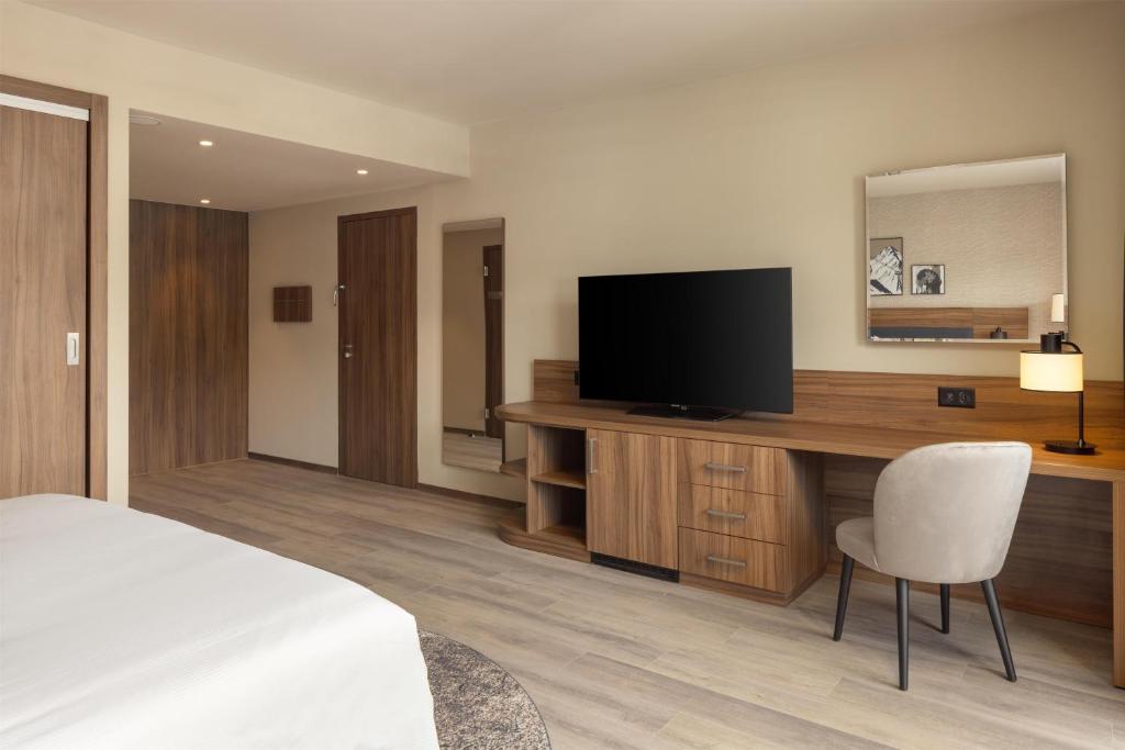 Travel Proud Sustainability certification Hilton Garden Inn Davos - Camera King - Accessibile Alla Mobilità