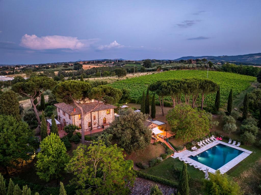 an aerial view of a estate with a swimming pool at VILLA LA MONARCA 16, Emma Villas in Torrita di Siena