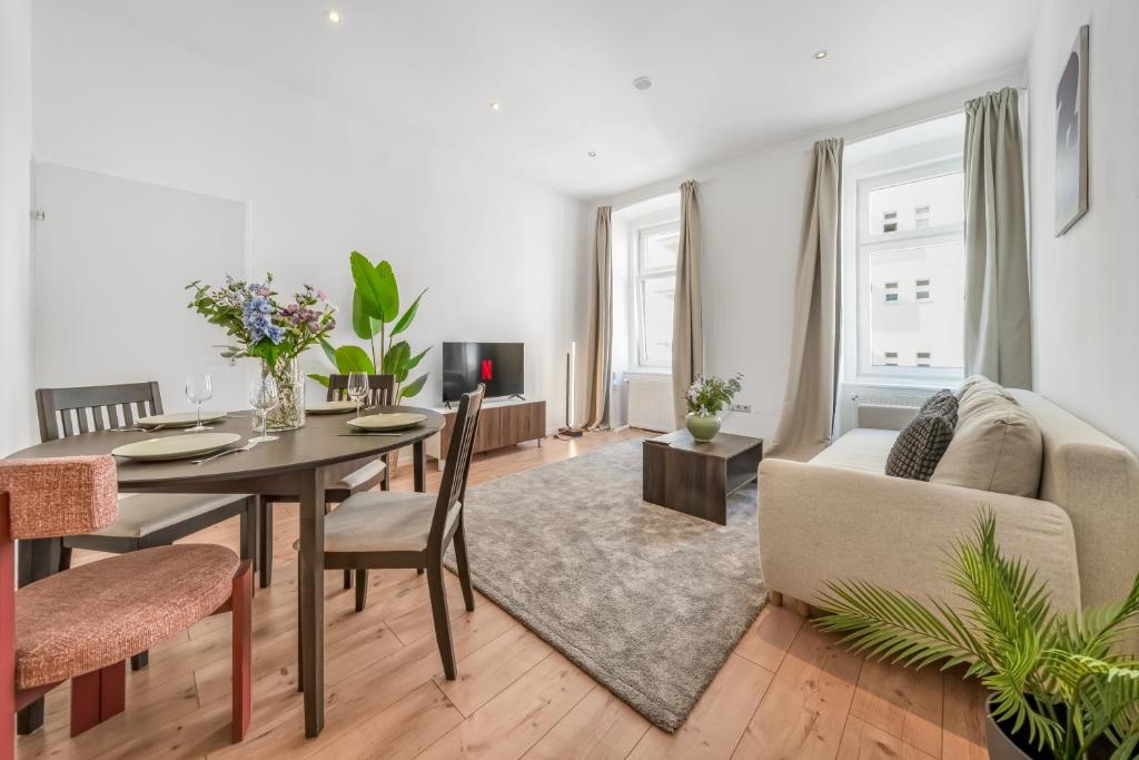 1 Bedroom Apartment with Game Table , 20 Min to City Center, Smart TV