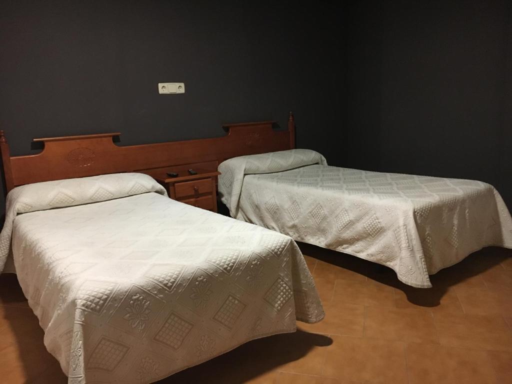 Hostal IMAGINATELO - 双床间