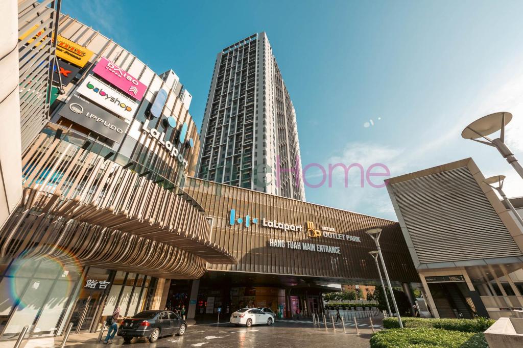 SWNK Houze Premier Suites Kuala Lumpur Images