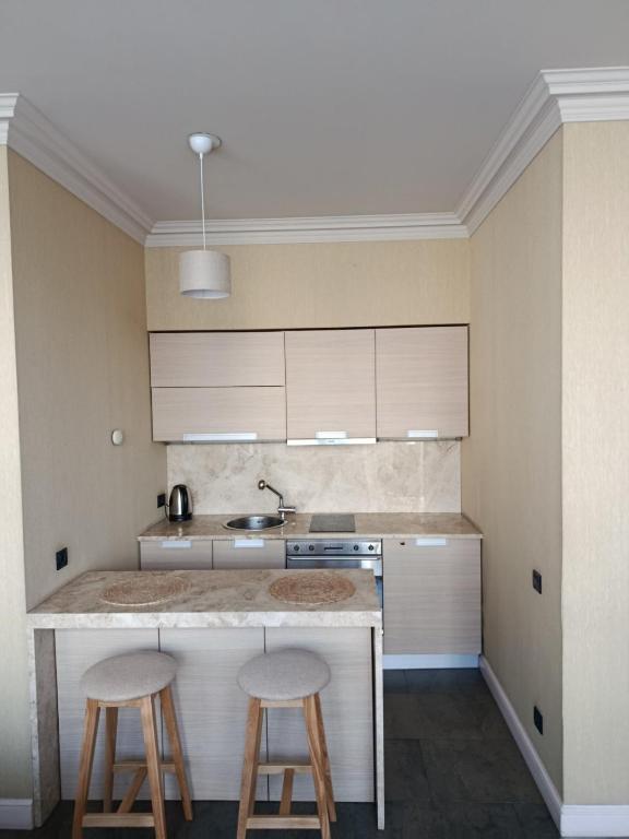 Sunny Otrada Apartment фото 5