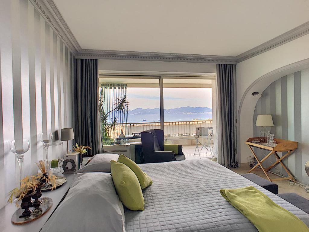 FRGK "Semiramis Prestige vue mer & piscine"