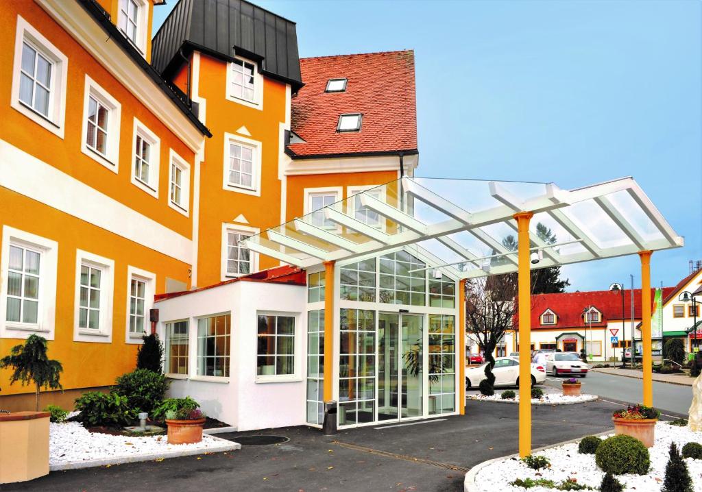 Budova, v ktorej sa hotel nachádza