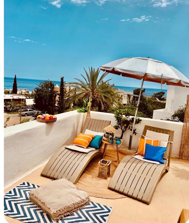 Island Away Chersonisos