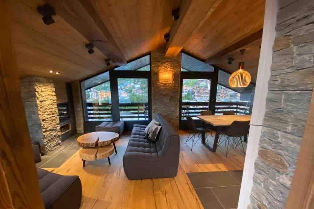 Penthouse de luxe avec vue panoramique au cœur de Nendaz