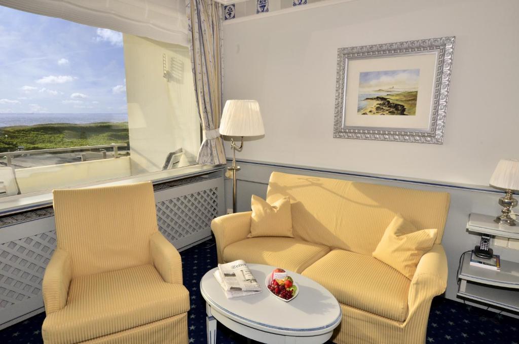 Posezení v ubytování Hotel Wiking Sylt