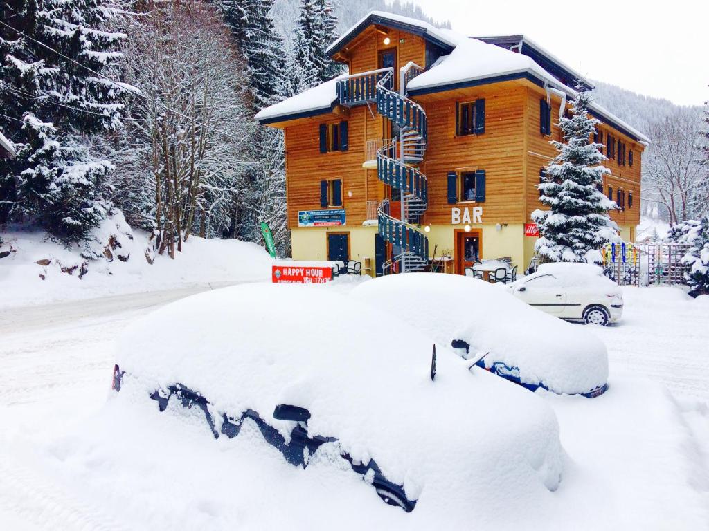 Afbeelding uit fotogalerij van 1861 Châtel Hostel in Châtel