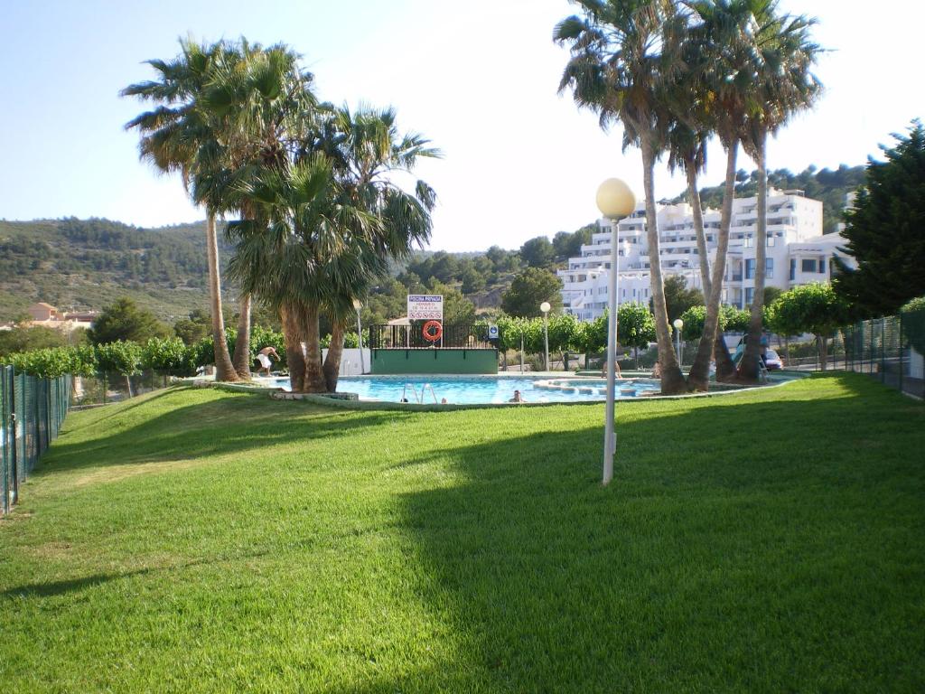 Acogedor apartamento con jardín en Peñíscola