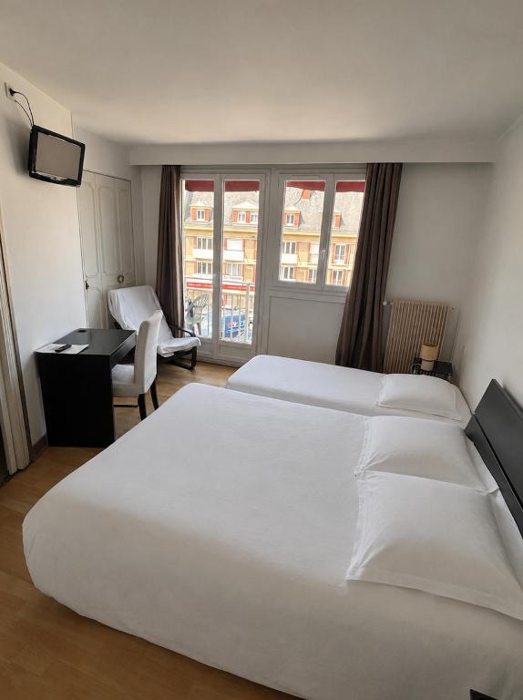 Hôtel de la poste - Triple Room