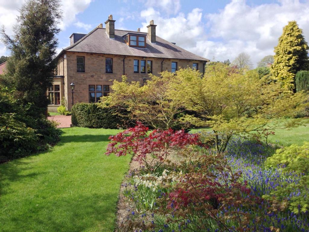 West Acre House, Alnwick (updated prices 2024)