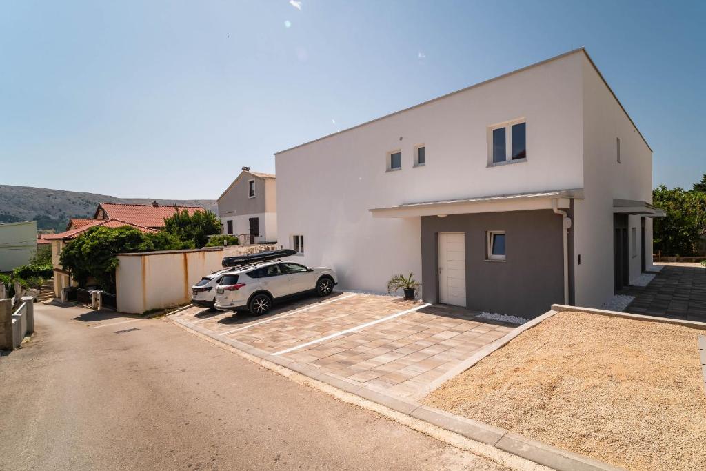 Apartments Family Apartment Antonija