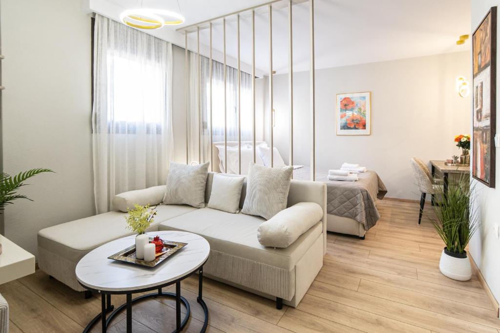 Aura Suites - Aura Lumen