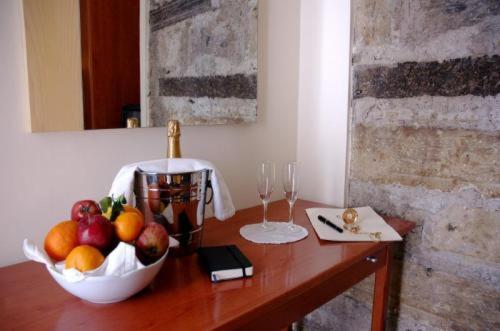 Caravaggio Hotel - Double Room (1 Adult)