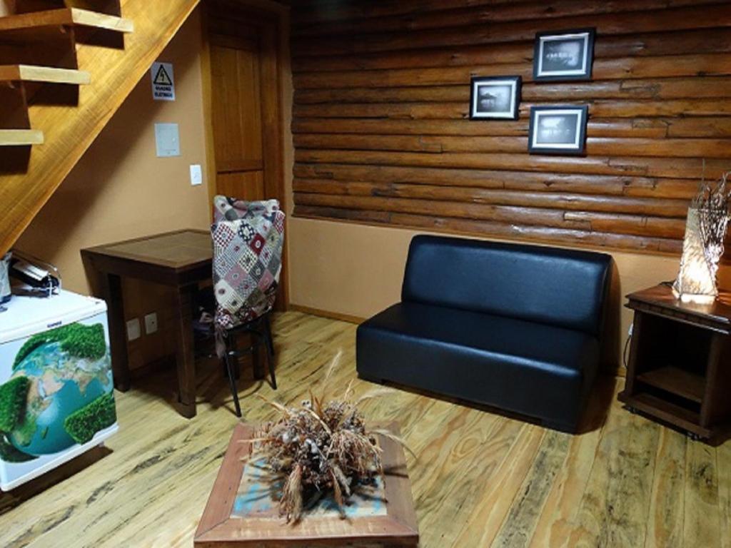 Pousada Chales da Montanha  Pousada Chales da Montanha