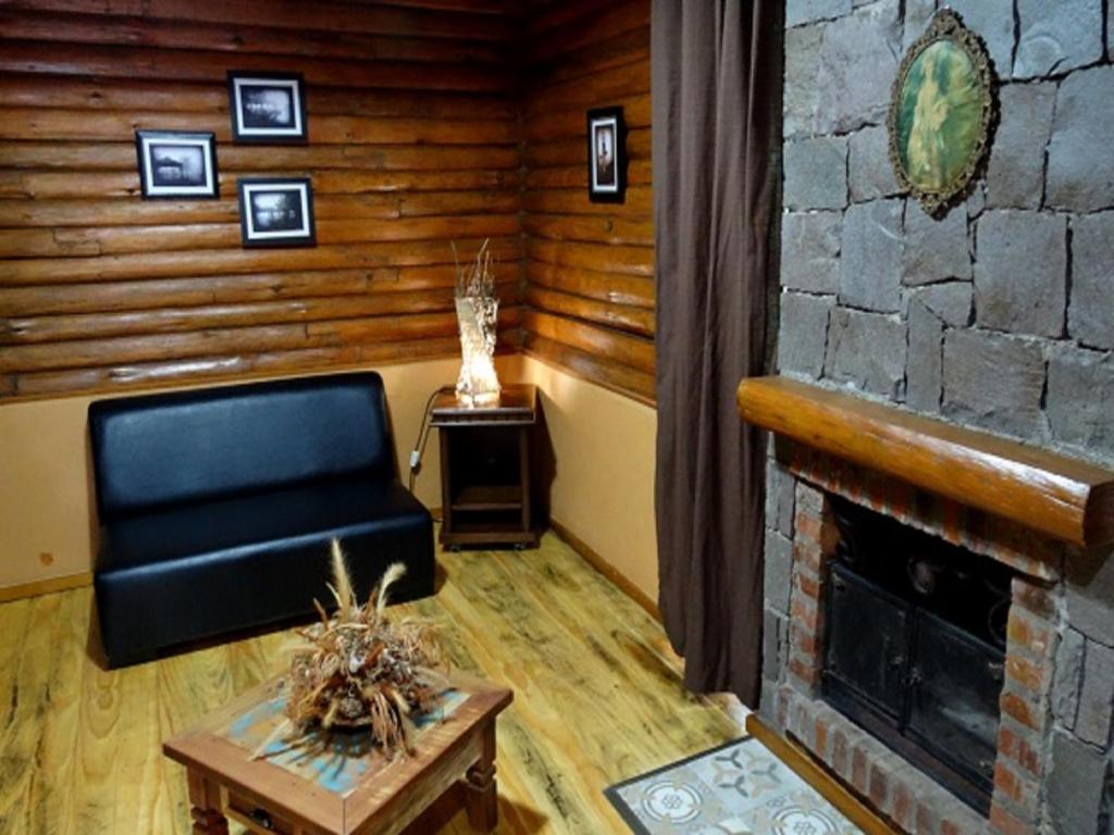 Pousada Chales da Montanha  Pousada Chales da Montanha