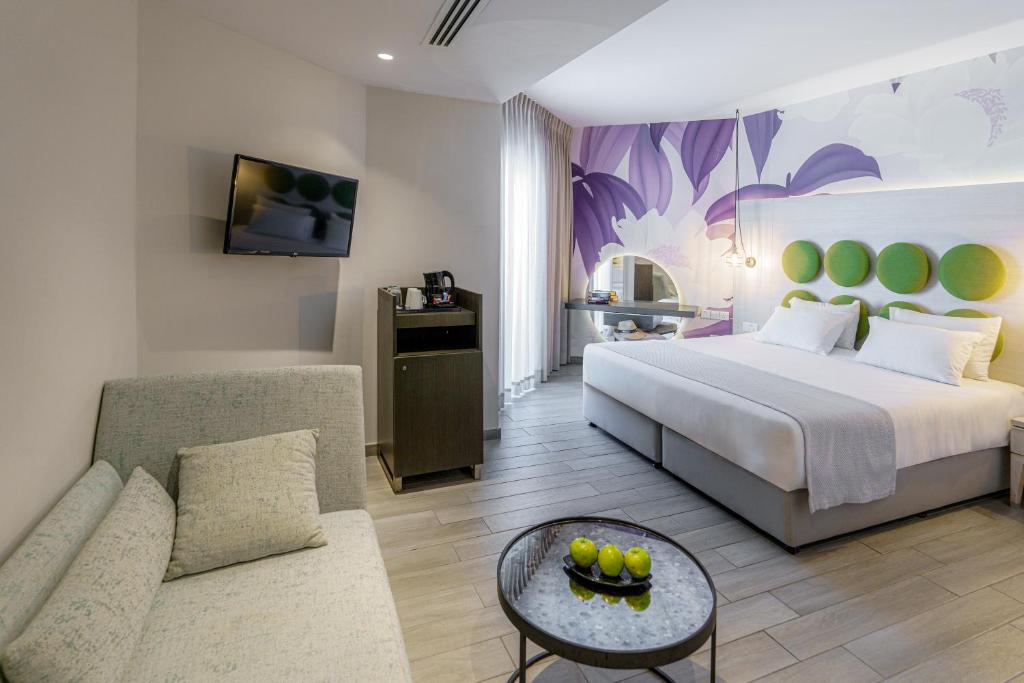 Vangelis Hotel & Suites - 