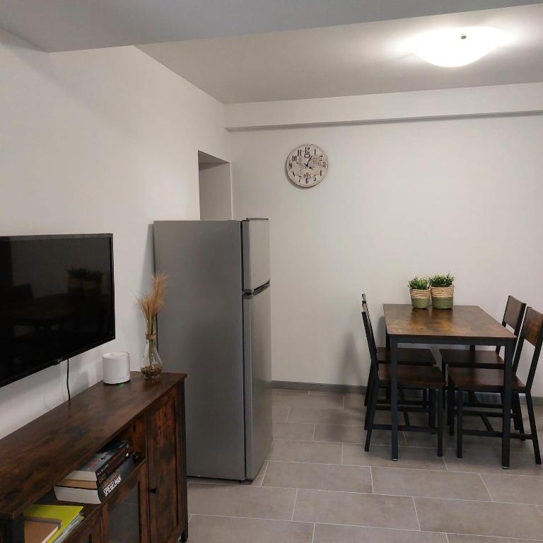 Rustico Lago di Como b&b - Apartment With Terrace