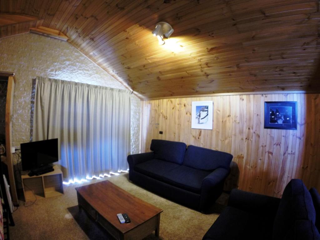 Гостиная зона в Alpine Retreat Mt Buller