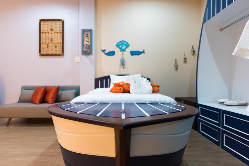 The Iconic Hotel Ranong - Habitación Triple Ejecutiva
