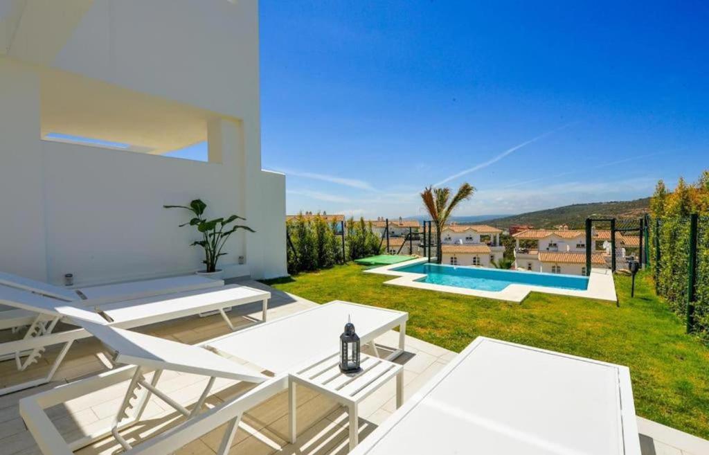 Golden View 2472 Private Pool & Jacuzzi