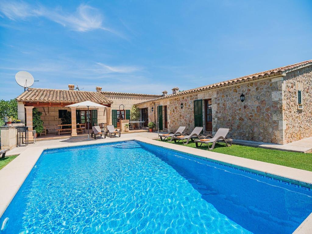 Single-Level Villa with Pool, Pollença