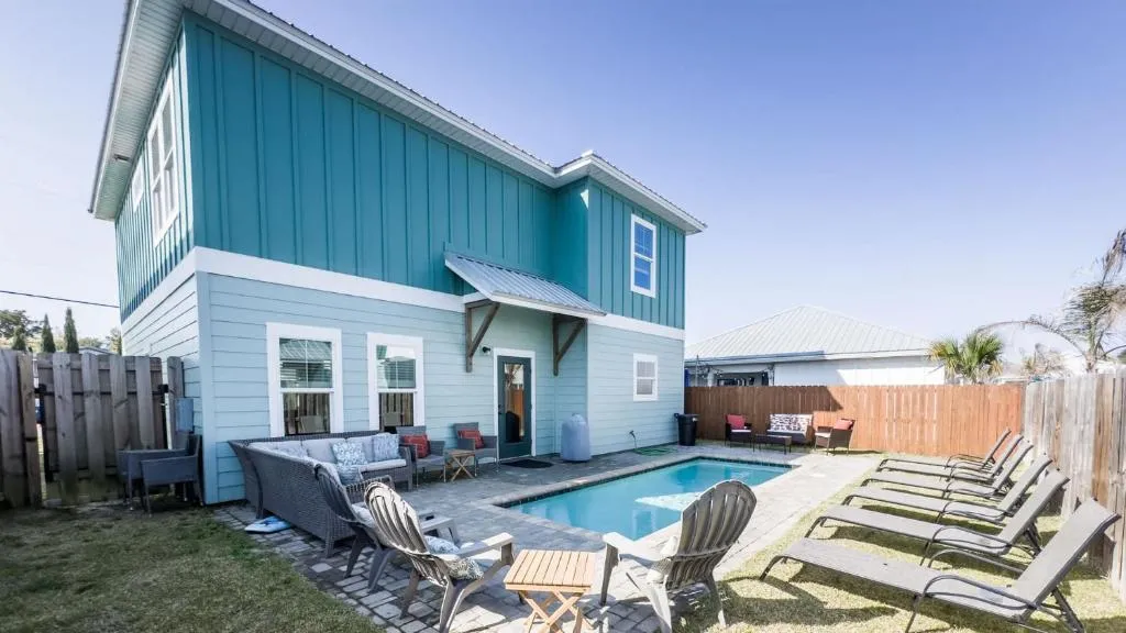 FREE Heated Pool! Sleeps 14 with Game Room! Close to Pier Park, Beaches & 30A!