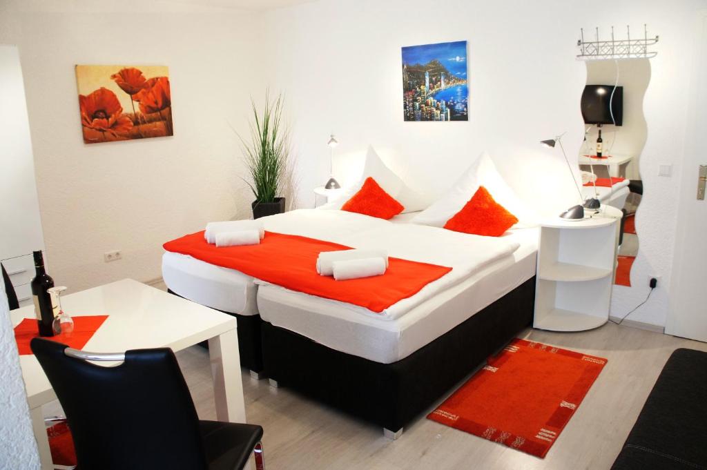 Postel nebo postele na pokoji v ubytování Hotel Berlin