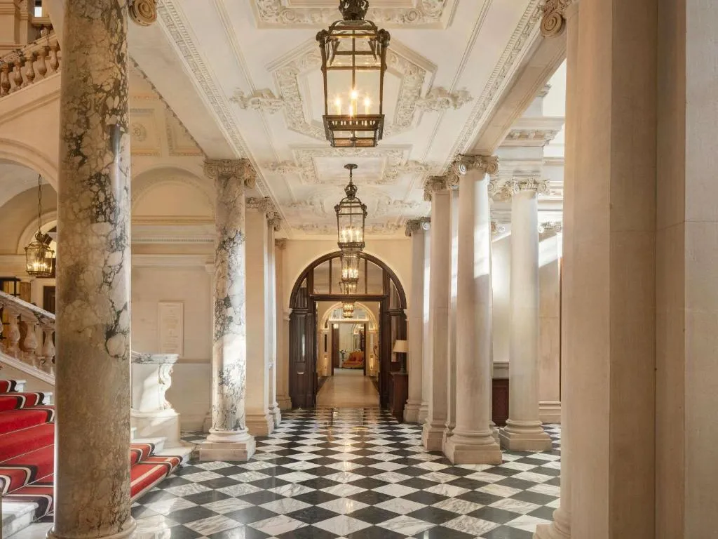 Raffles London at The OWO