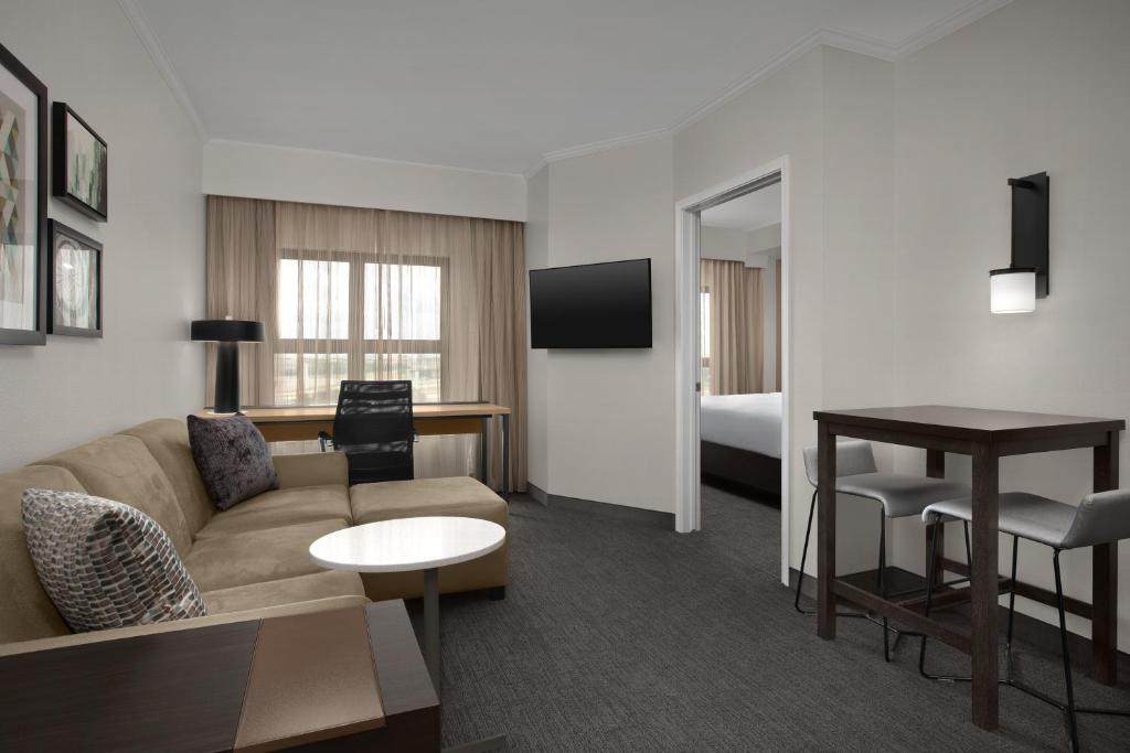 Residence Inn DFW Airport North/Grapevine - 