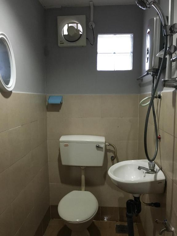 Ranau Backpackers Hostel - Twin Room