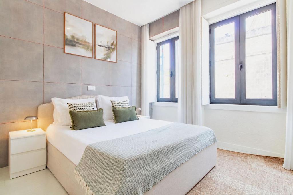 Wonderful Flat in Bonfim by LovelyStay