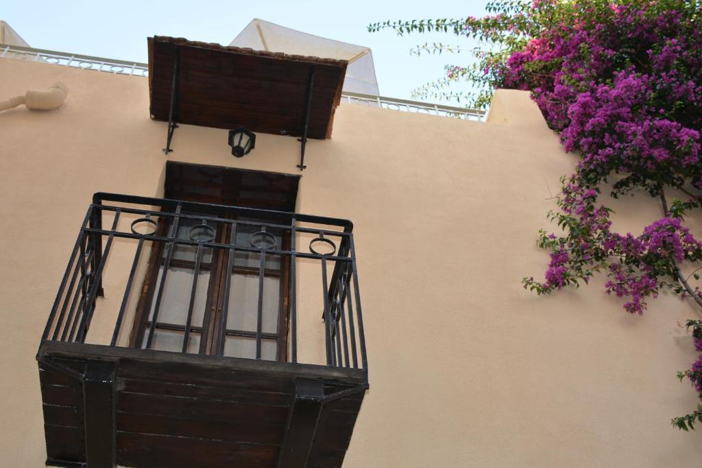 Balkón alebo terasa v ubytovaní Loggia Traditional Suites