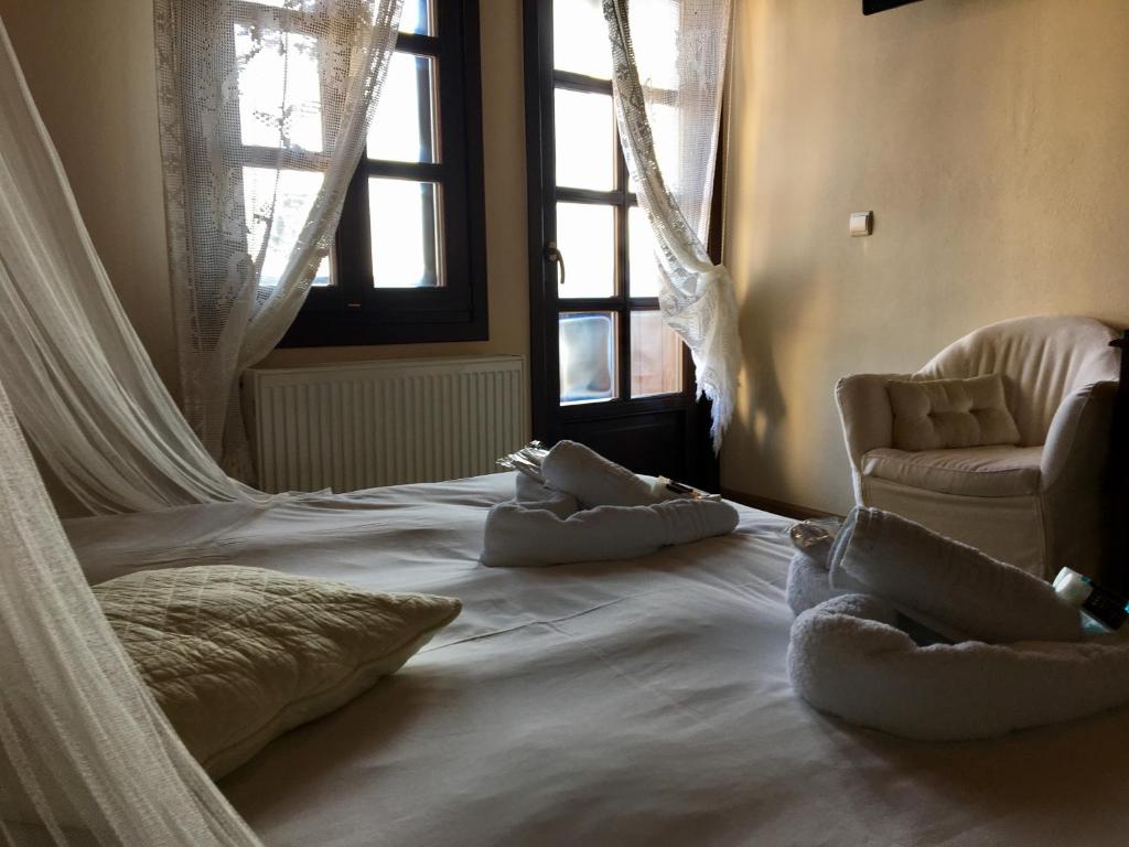 Varosi 4 Seasons - 16