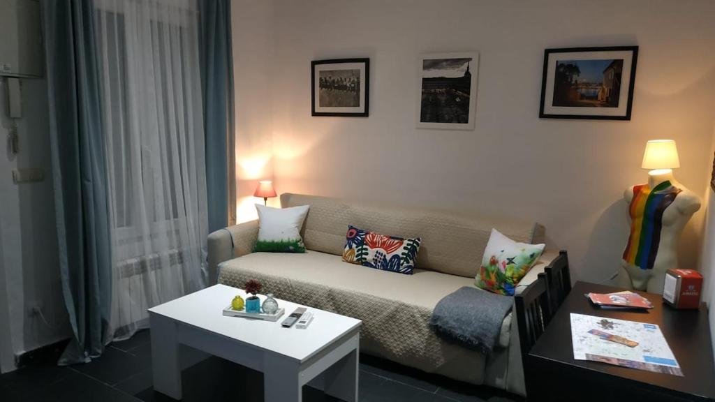 Bonito apartamento en Embajadores