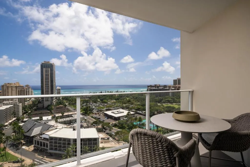 Deluxe Ocean View Room