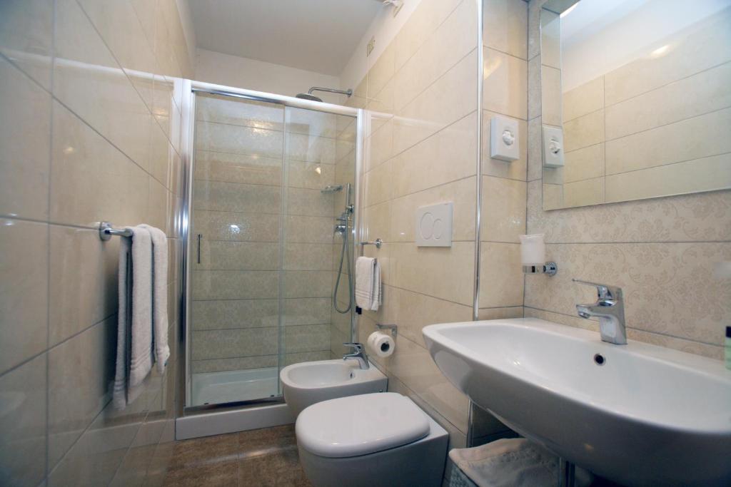 Hotel Desirèe - Resim 16