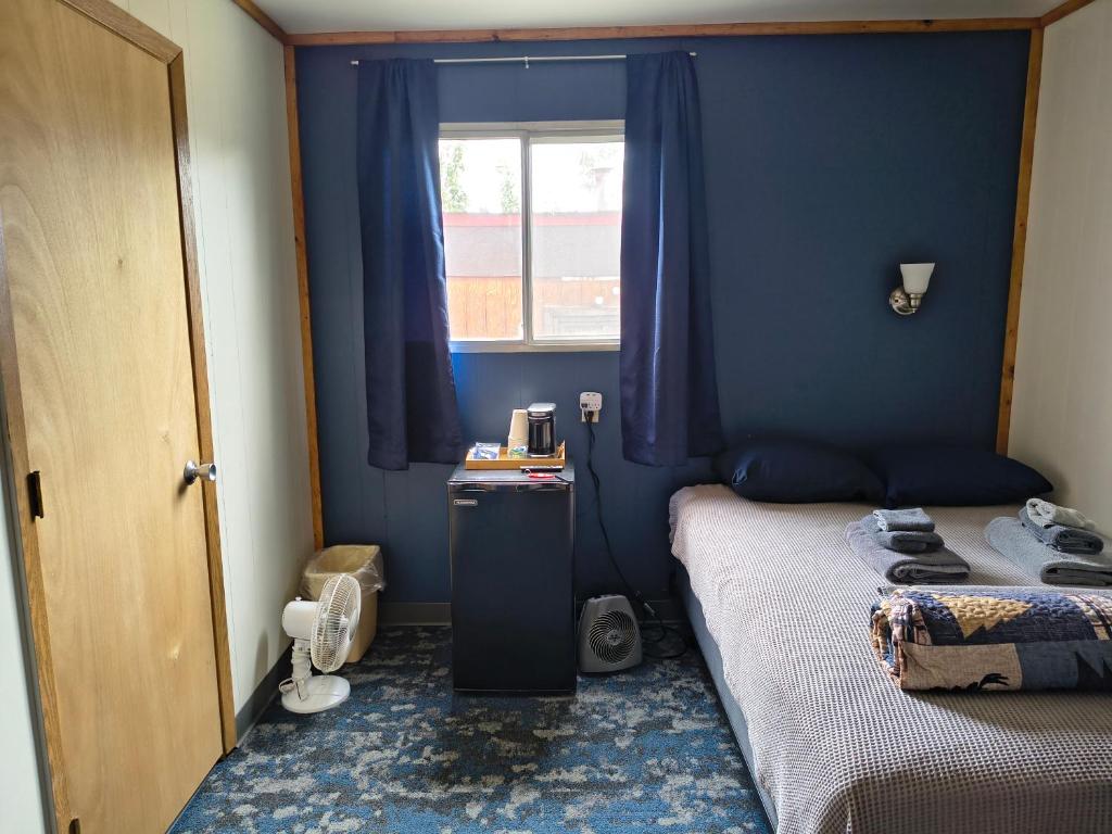 Denali RV Park & Motel - Double Room
