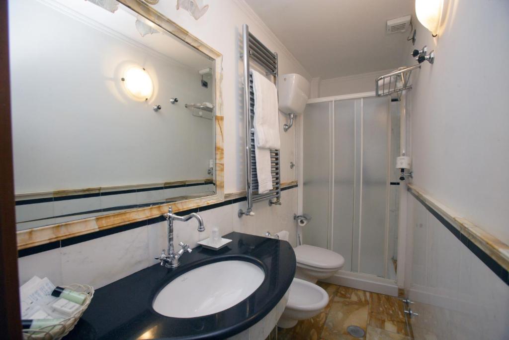 Domus Florentiae Hotel - Resim 44